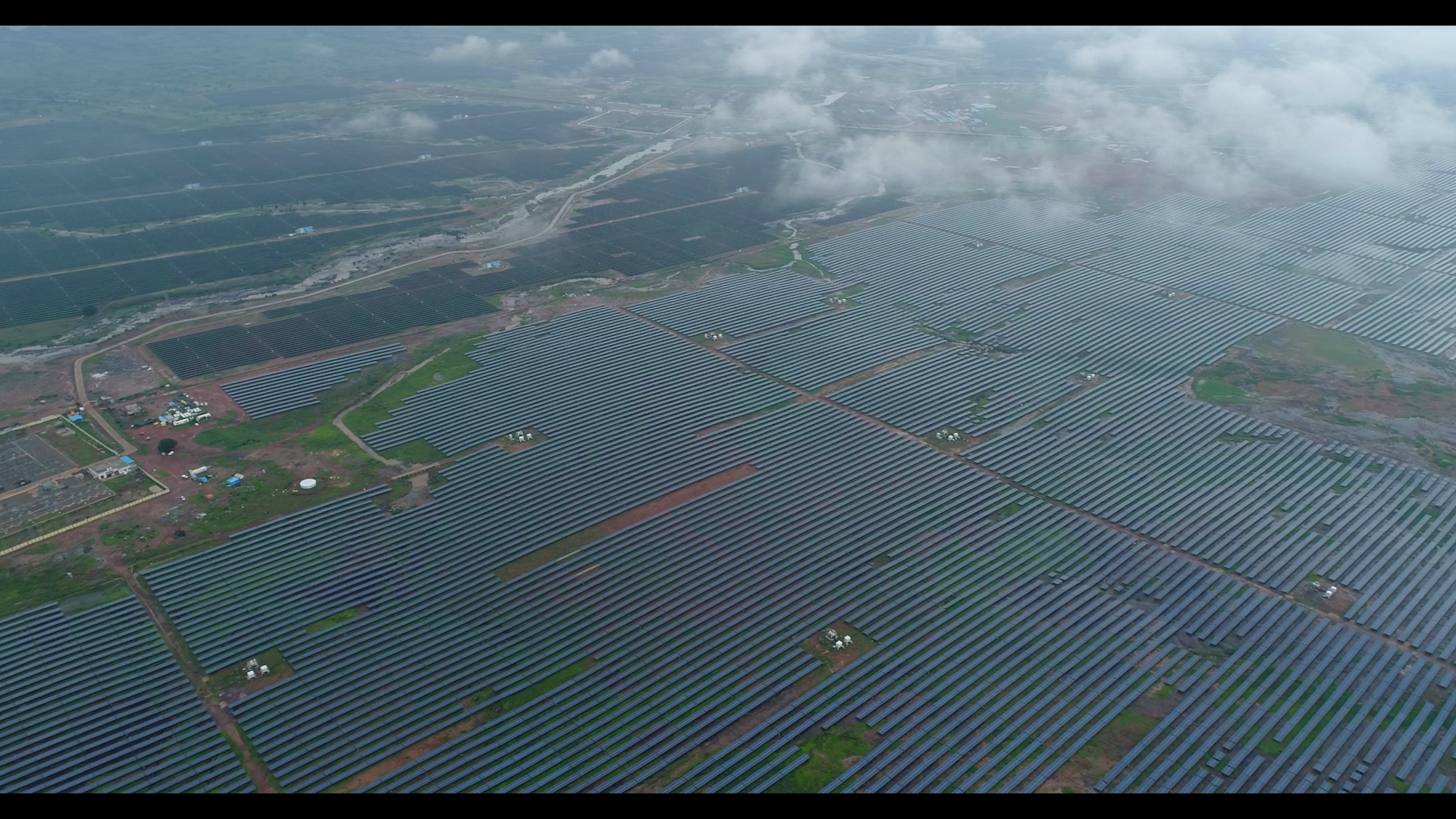 Asia&rsquo;s Biggest Solar Power Project inaugurated by PM Modi